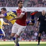 Piłkarz Arsenalu nie zagra w finale Ligi Europy przez napięcia polityczne