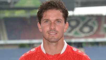 Piłkarz doznał kontuzji, gdy… otwierał paczkę