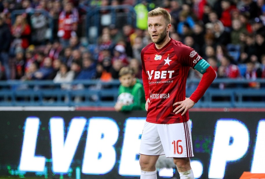 Piłkarz Wisły Kraków Jakub Błaszczykowski podczas meczu Ekstraklasy z Wisłą Płock /	Jakub Błaszczykowski /PAP/EPA