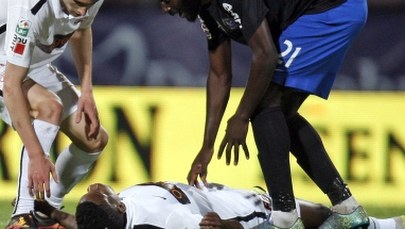 Piłkarz zmarł na boisku podczas meczu. "Smutny dzień dla piłki nożnej"