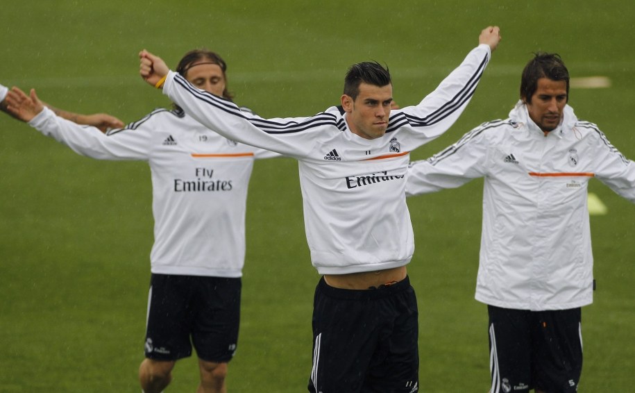 Pilkarze FC  Barcelony na treningu /KIKO HUESCA /PAP/EPA