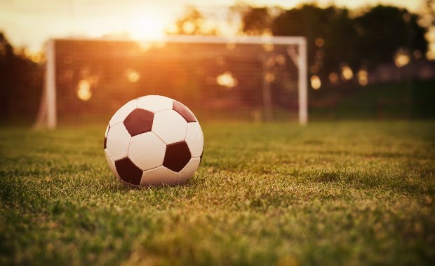 Piłkarze Hutnika Kraków zagrają dziś "Wyjątkowy mecz"