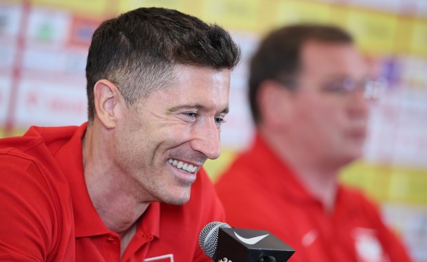 Piłkarze już w Warszawie. Czy Pietuszewski wyjdzie w pierwszym składzie?