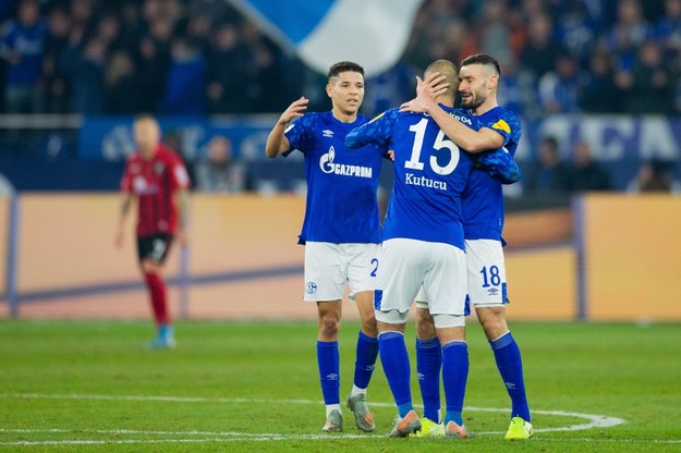 Piłkarze klubu FC Schalke /ROLF VENNENBERND /PAP/DPA