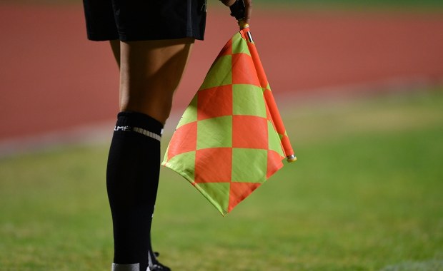 Piłkarze obstawiali wyniki meczów, sędziowie u bukmachera