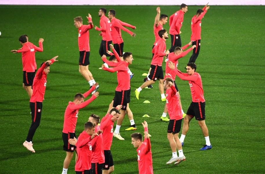 Piłkarze reprezentacji Polski podczas treningu na stadionie w Guimaraes przed meczem w Lidze Narodów z Portugalią /Bartłomiej  Zborowski /PAP