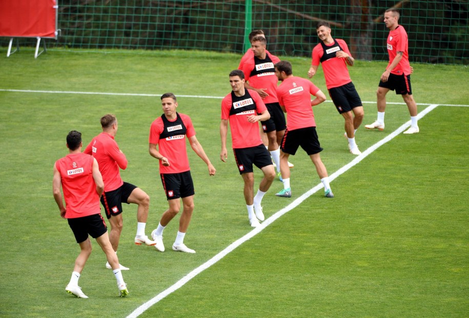 Piłkarze reprezentacji Polski podczas treningu w Arłamowie / PAP/Darek Delmanowicz  /PAP