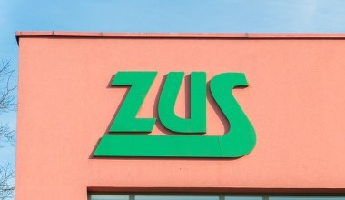Pilne ostrzeżenie ZUS. Oszuści polują na beneficjentów tego świadczenia