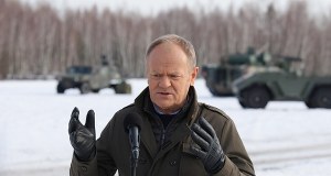 Pilny apel premiera Tuska: Natychmiast opuścić Iran