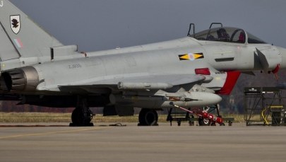 Piloci pomyłkowo dostali nadpłatę pensji. Gdy zażądano zwrotu, odeszli z armii