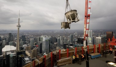 Pinnacle SkyTower. W Kanadzie budują najwyższy wieżowiec