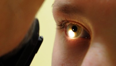 Pionierska operacja w Londynie. Przeszczepili komórki macierzyste do siatkówki