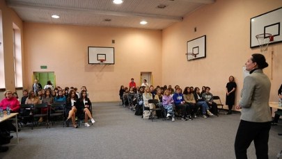 Pionierska pomoc psychologiczna w łódzkich szkołach