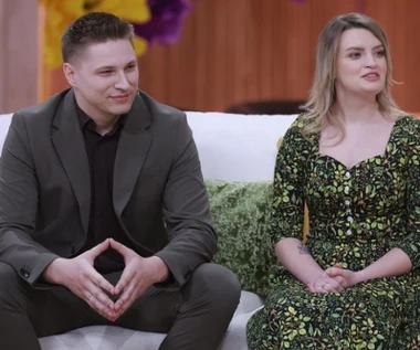 Piosenką o zmarłej mamie wywołał łzy w "The Voice of Poland". Adam Stachowiak z nowym hitem "Daj mi dłoń"