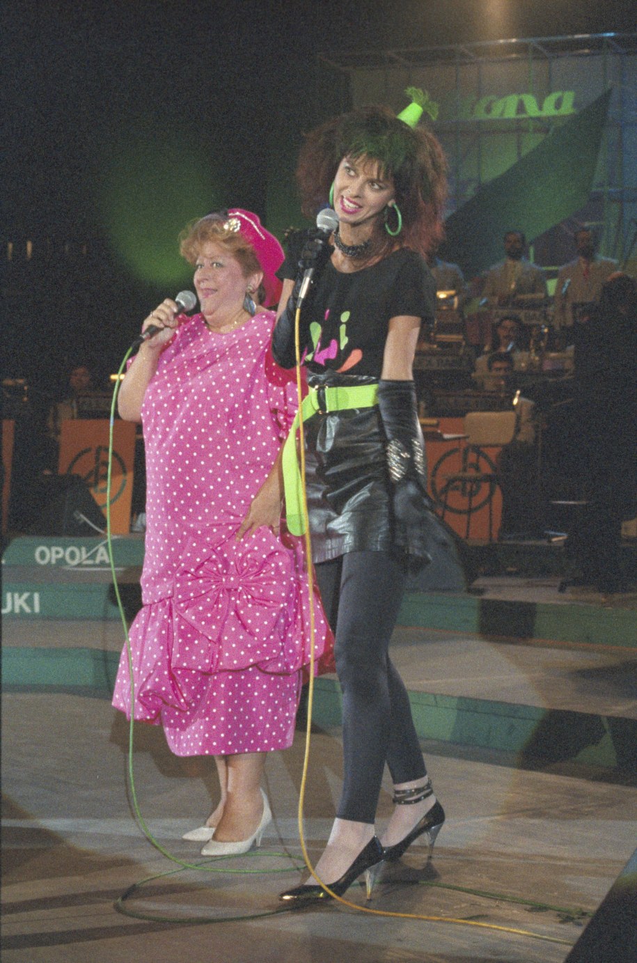 Piosenkarka i aktorka Danuta Rinn i aktorka Elżbieta Zającówna /	Grzegorz Rogiński /PAP