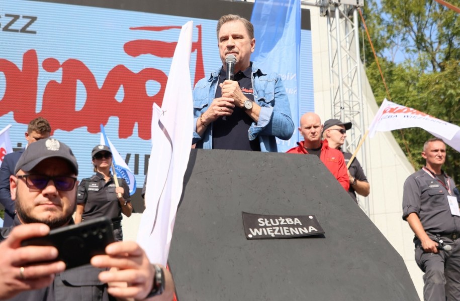 Piotr Duda wśród uczestników protestu /Adam Burakowski /East News