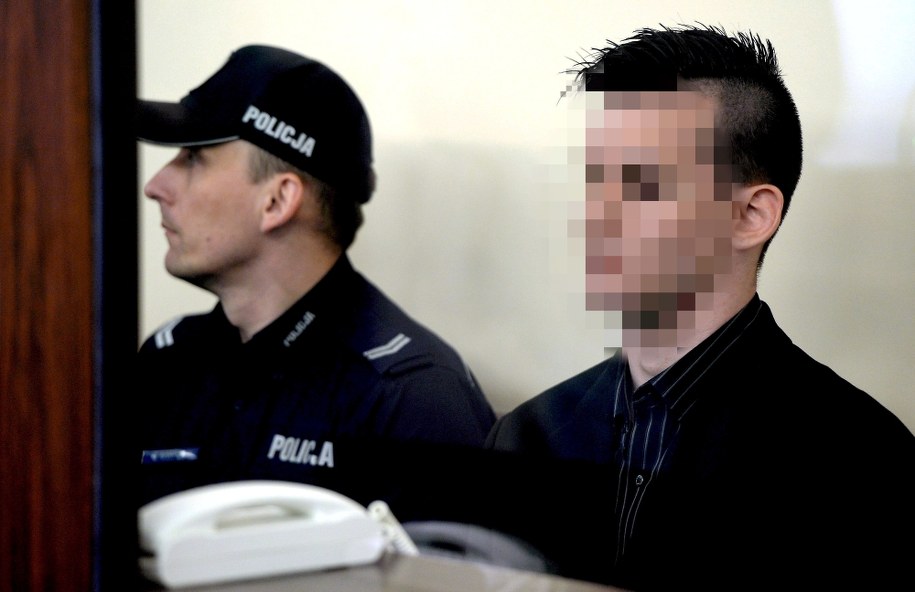 Piotr K. na sali rozpraw w Sądzie Okręgowym w Kielcach w dniu ogłoszenia wyroku, 28 kwietnia 2017 /Piotr Polak /PAP
