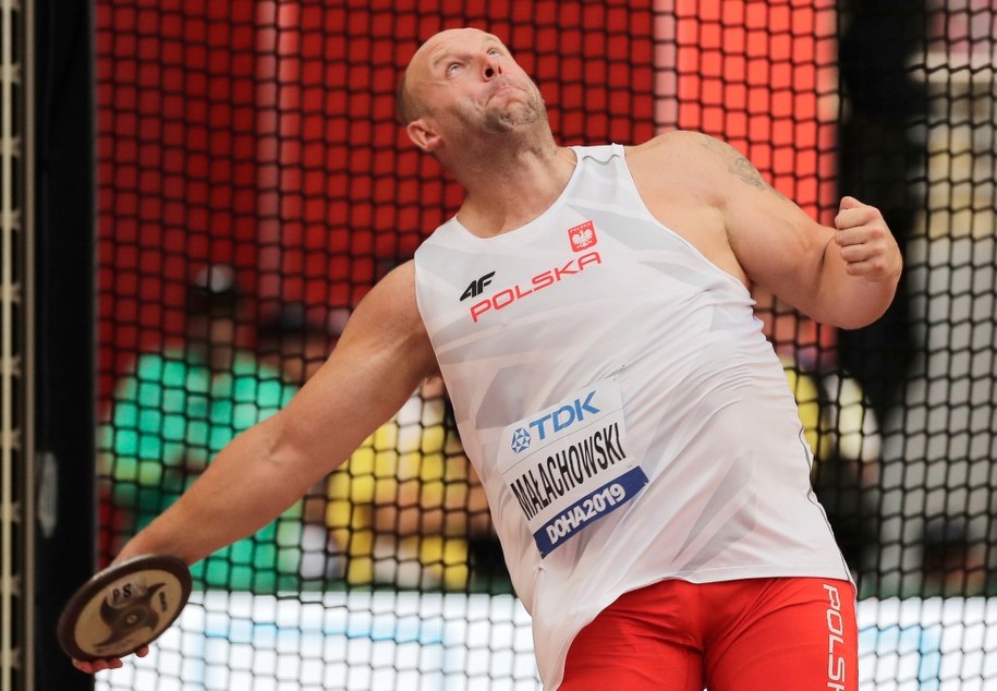 Piotr Małachowski nie zdołał awansować do finału rzutu dyskiem na lekkoatletycznych MŚ w Dausze /VALDRIN XHEMAJ    /PAP/EPA