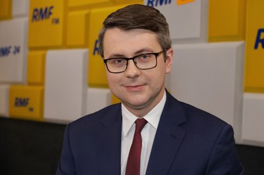 Piotr Müller: Liburan pinjaman pertama sejak Juli.  Untung bank tidak mengatur WIBOR