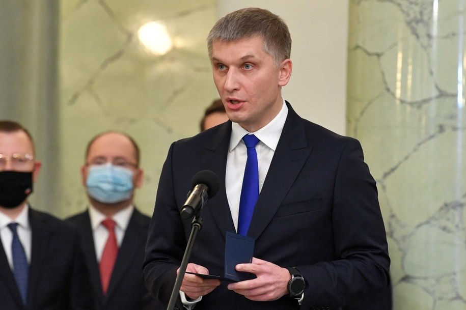 Piotr Nowak /Radek Pietruszka /PAP