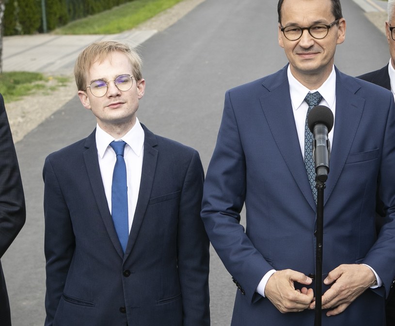Piotr Patkowski i Mateusz Morawiecki /Jacek Szydłowski /Agencja FORUM