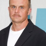 Piotr Rogucki Piotr Rogucki na scenie występuje od lat, a i tak nie ma co liczyć na wysoką emeryturę. Już myśli, jak ją zwiększyć