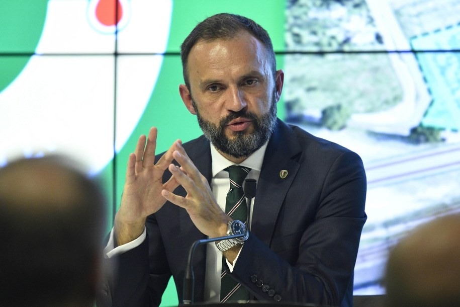 Piotr Waśniewski nie będzie już prezesem klubu /Sebastian Borowski /PAP