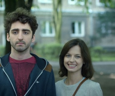 Piotr Żurawski i Marta Nieradkiewicz w scenie z filmu "Kamper"