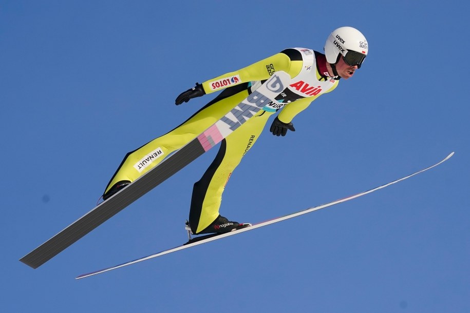 Piotr Żyła ósmy w Lillehammer /Terje Bendiksby /PAP/EPA