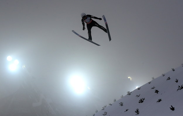 Piotr Żyła podczas serii treningowej przed zawodami mistrzostw świata w lotach narciarskich / 	Grzegorz Momot    /PAP