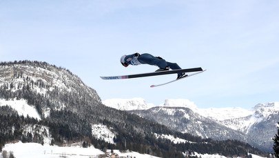 Piotr Żyła triumfuje na mamucie w Bad Mitterndorf! Czekał na to 7 lat