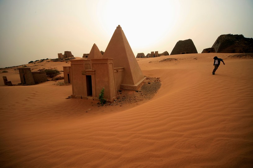 Piramidy w Sudanie. To tam jest ich najwięcej. /Mohamed Nureldin Abdallah / Reuters / Forum /Agencja FORUM
