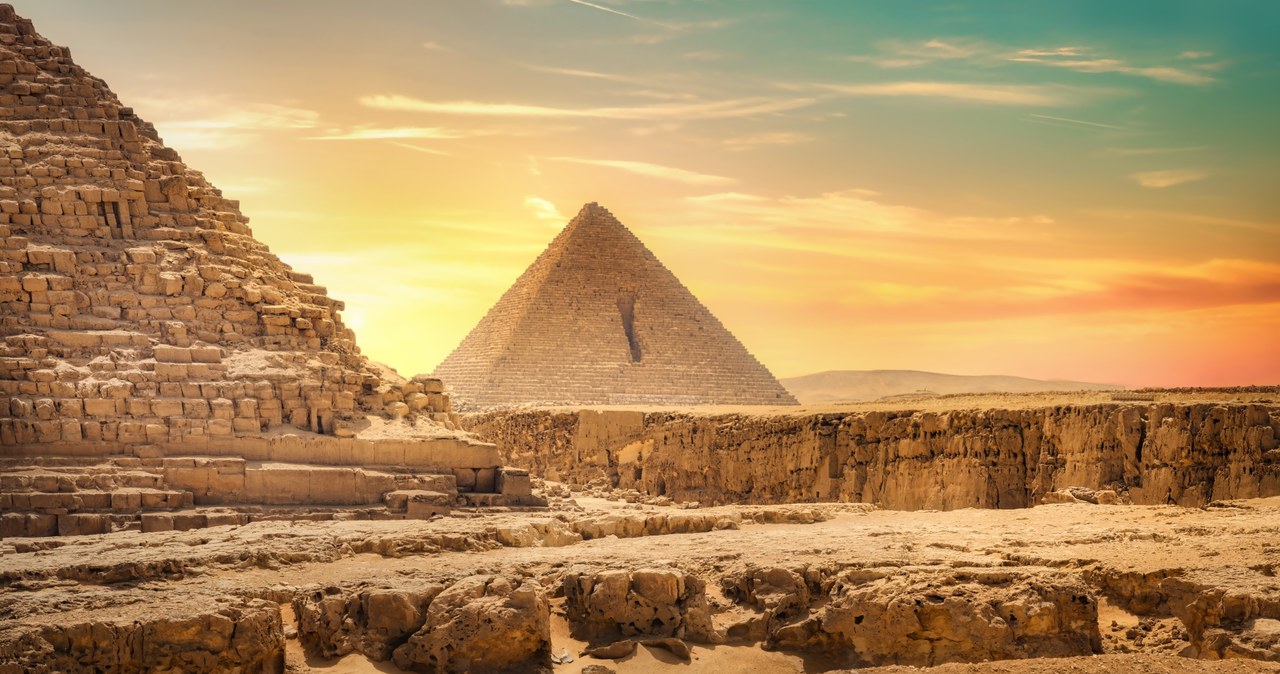 Piramidzie w Gizie zostały zamknięte z niezwykłego powodu /123RF/PICSEL