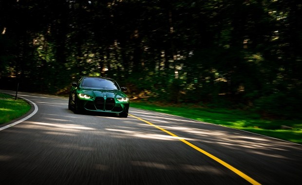 Pirat drogowy pędził przez Warszawę? Umorzenie śledztwa "prawidłowe"