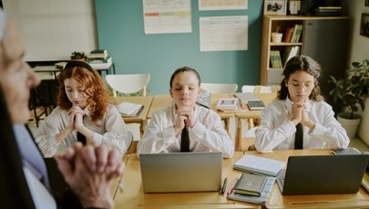 ​PiS i Konfederacja chcą powrotu obowiązkowej religii do szkół