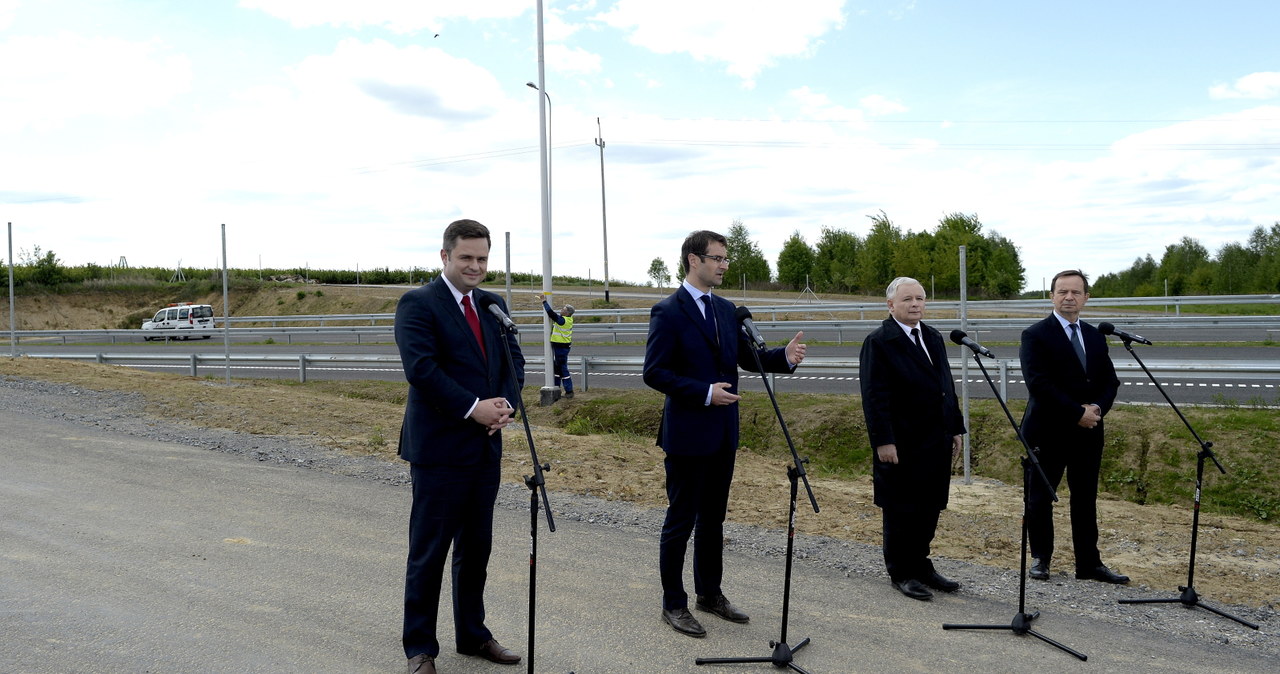 PiS, który nie wybudował kawałka drogi, krytykuje rząd Tuska /PAP