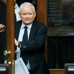 PiS pokazał pierwsze pytanie w referendum. Ekspert ocenia: skrajnie niemądre