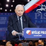 PiS pokazało program, którym chce wygrać wybory. Zasobność portfeli Polaków jednym z punktów