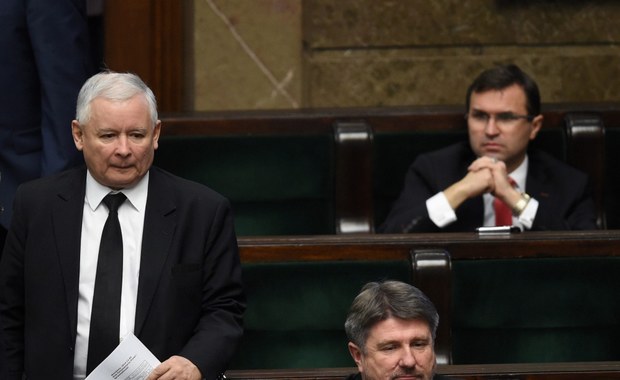 PiS traci większość w Sejmie. Z klubu odchodzi troje posłów