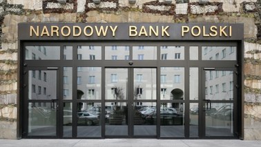 PiS złożyło w Sejmie projekt noweli ustawy ws. jawności zarobków w NBP