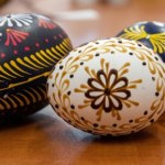 Pisanki wielkanocne w dawnej kulturze. Znaczenie słowiańskich wzorów