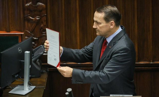 Pismo bez odpowiedzi. Sikorski ujawnia list do prezydenta