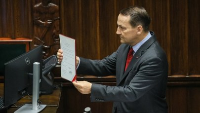Pismo bez odpowiedzi. Sikorski ujawnia list do prezydenta