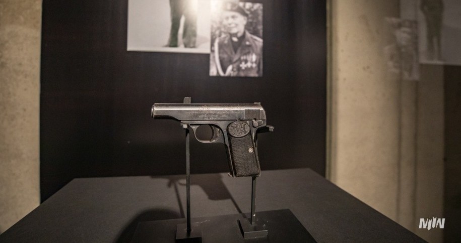 Pistolet majora Sucharskiego /Fot. Michalina Kurdelska/MIIWŚ w Gdańsku /Materiały prasowe