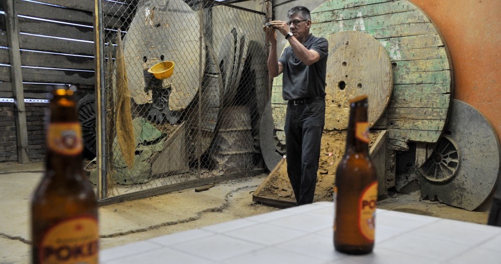 Piwo to nieodłączny dodatek do gry w tejo /AFP