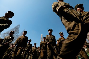 Pjongjang grozi "bezlitosnym spustoszeniem" USA, jeśli zaatakują Koreę Północną