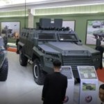 wojna Rosja-Ukraina Pjongjang pokazał nowy pojazd. Uderzające podobieństwo do sprzętu z Ukrainy