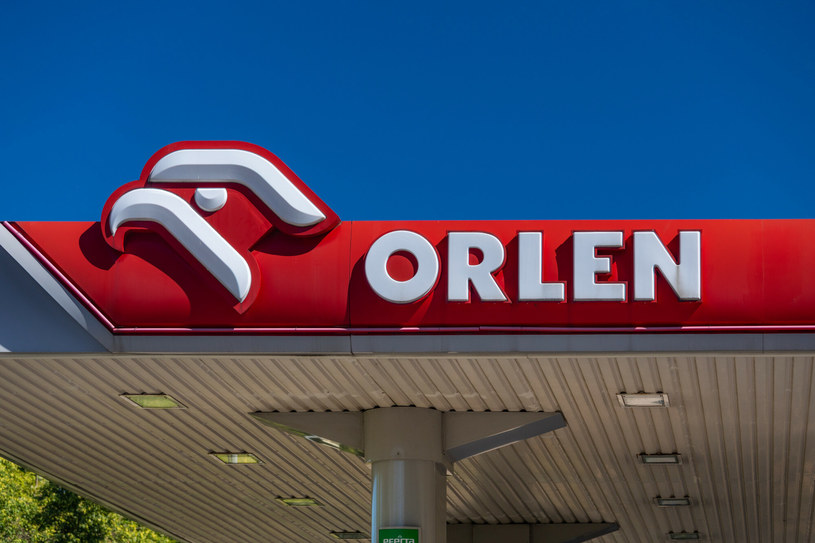 PKN Orlen. Ceny ropy i koszty utrzymania stacji wpływają na ceny paliw /Arkadiusz Ziółek /East News