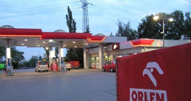 PKN Orlen zainwestuje w ciągu 7 lat 1,4 mld zł w ramach programu realizacji inwestycji ekologiczno-e /INTERIA.PL