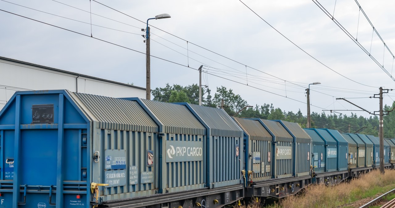 ​PKP Cargo przekazało, że w 2026 roku może dojść do kolejnych zwolnień grupowych /123RF/PICSEL